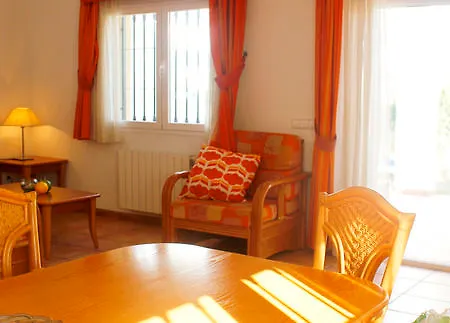 Puerta Del Sol Unitursa 2* كاليبي