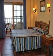 فندق Puerta Del Sol Unitursa 2*